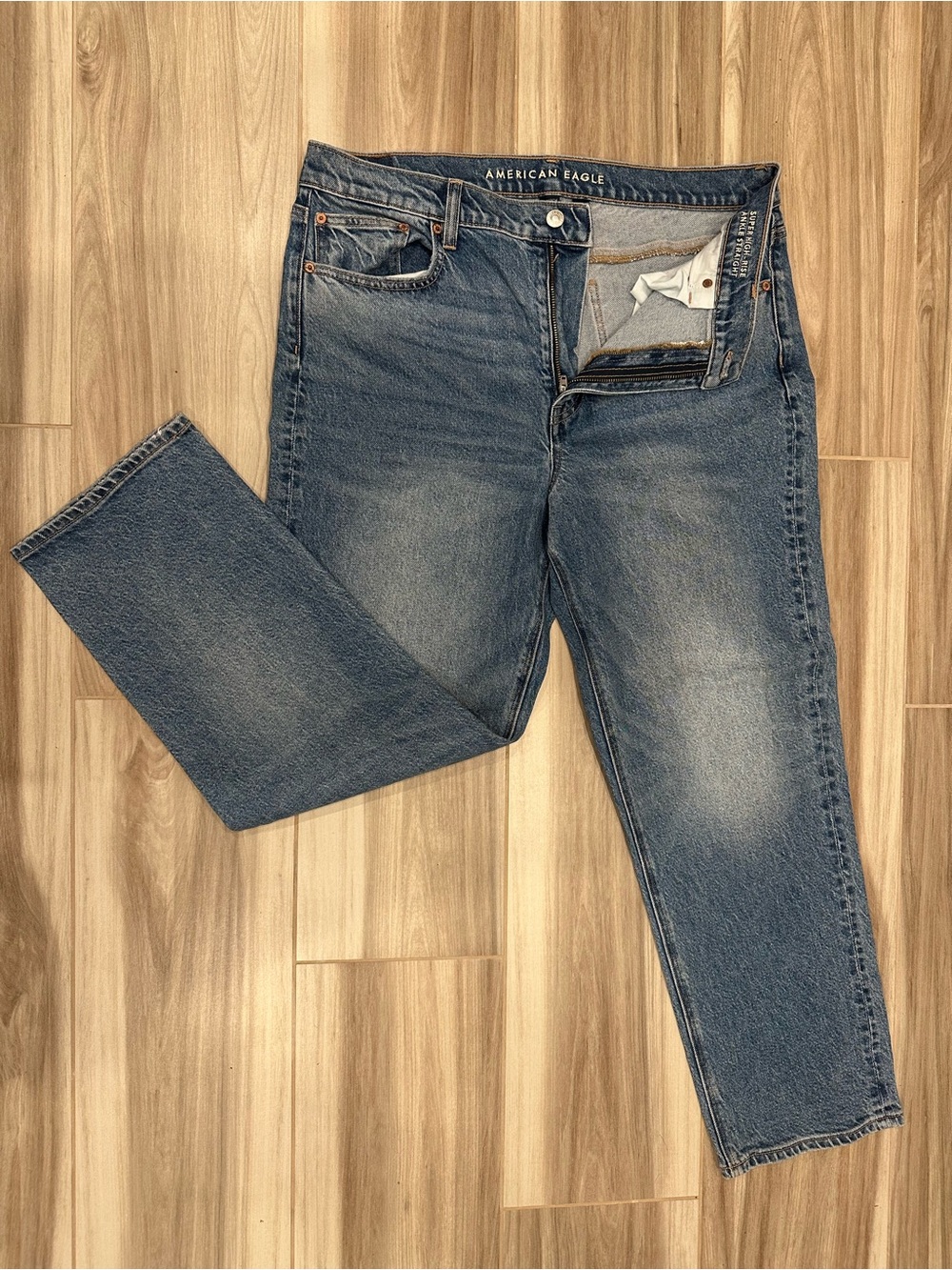 American Eagle Outfitters Women's Straight Jeans - Blue Wash